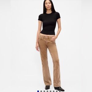 GAP Tan Long and Lean, Low Rise, Corduroy Jeans, size 27